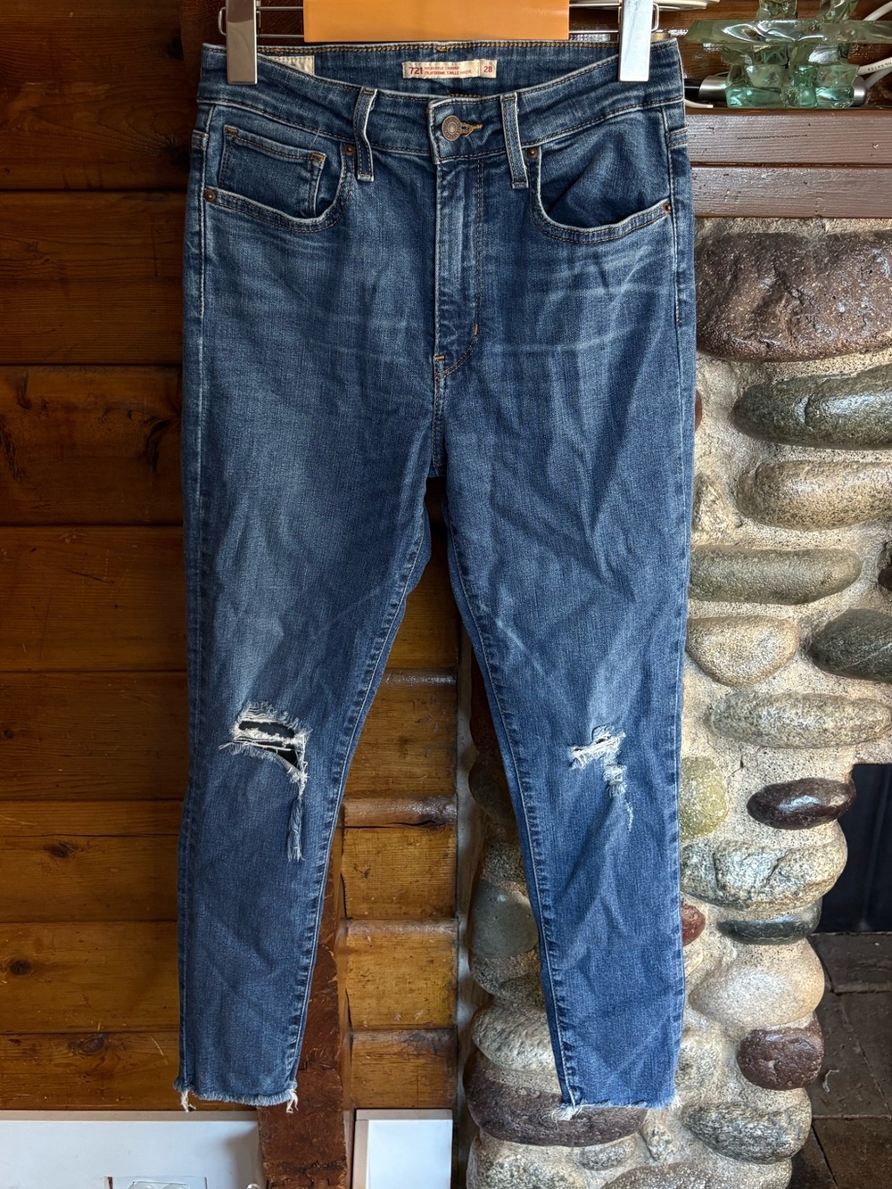 Levi’s Premium 721 High Rise Skinny Distressed Raw Hem Jeans W28